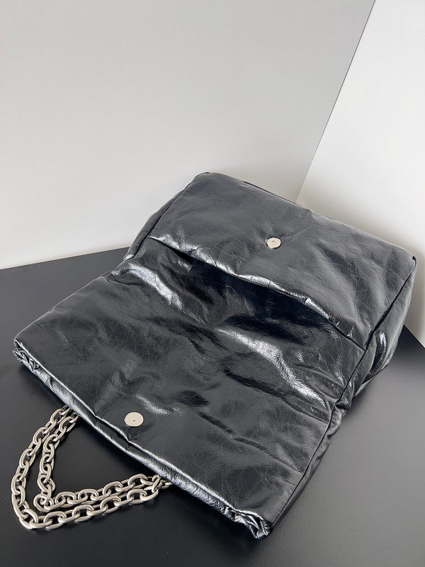 Zivas Charm Timeless Appeal Fashion Handbag (Polished Everyday Piece) – Angled View