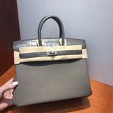  Smart carryall bag carried on shoulder