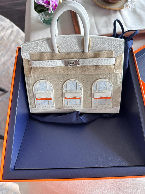 Side view of everyday-ready structured handbag