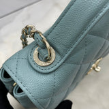  mid purse view 2