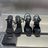 Three-quarter angle view of Saint Laurent luxury piece style No.088