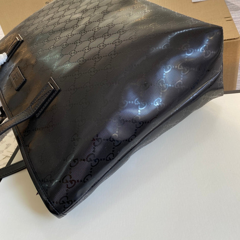 Top view of polished chic women's handbag – women's luxury accessory