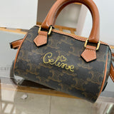 Styled lifestyle shot of premium modern women's handbag – women's everyday handbag