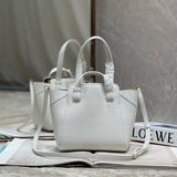 Ziva's Charm handbag – product shot (20cm*18cm*20cm)