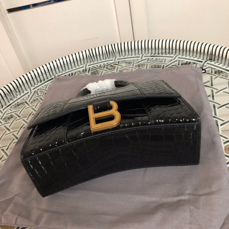 Back view of refined premium women's handbag – women's everyday handbag
