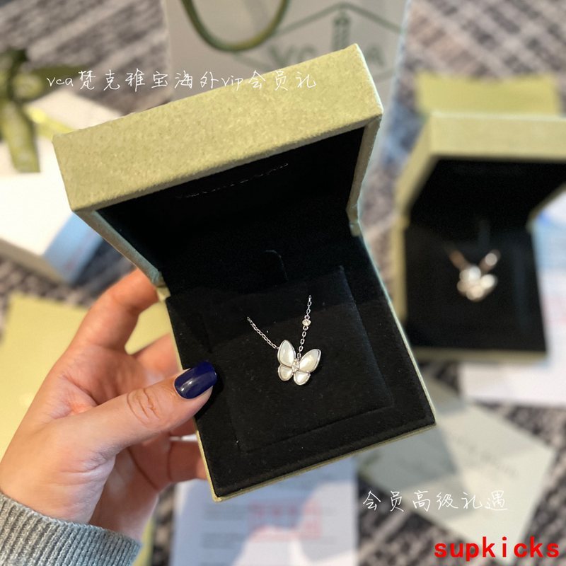 Lifestyle view of Van Cleef & Arpels unisex jewelry piece
