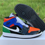 Nike Men's & Women's Designer Lifestyle Shoes — Style 128 detail view