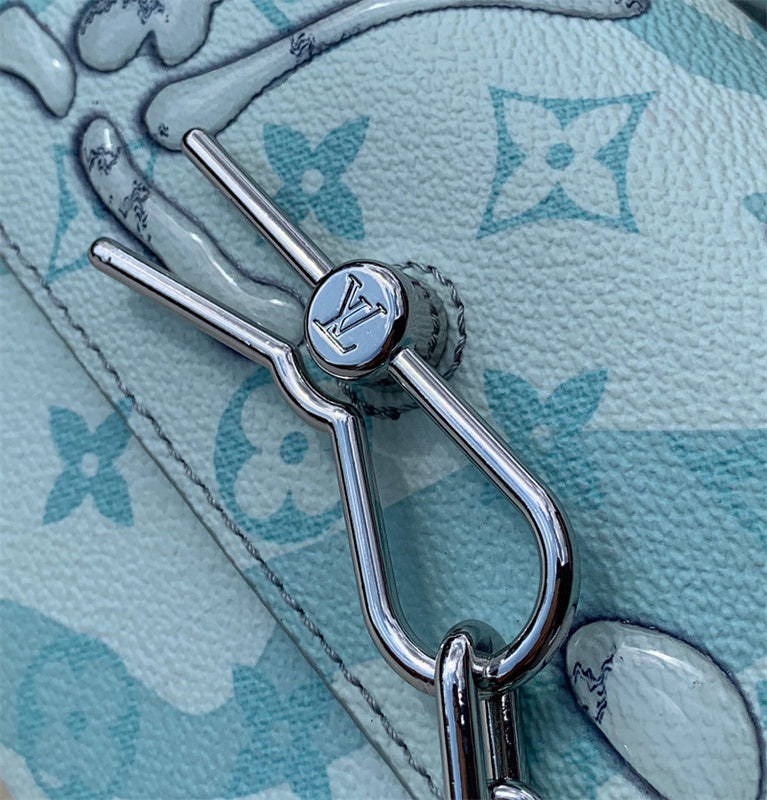  crossbody bag interior and compartment view