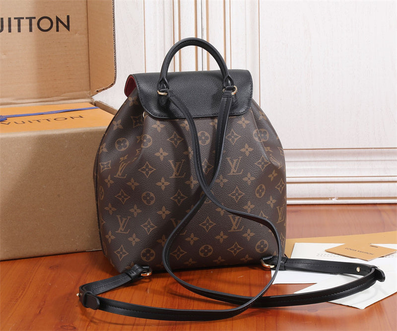  Sleek shoulder bag front view 13