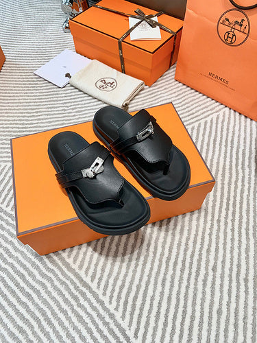 Hermes sandals Style 221 - texture and material detail