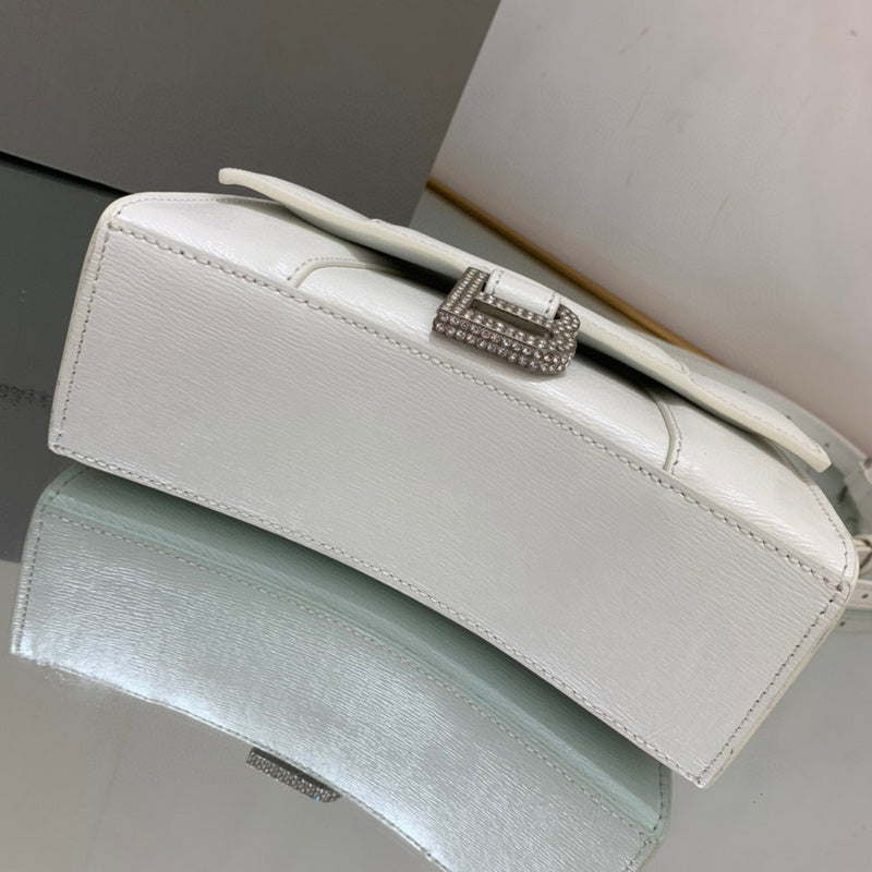 Zivas Charm Timeless Appeal Statement Handbag (Contemporary Shape Language) – Lifestyle Shot