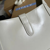 Styled lifestyle shot of classic everyday-luxe women's handbag – women's premium purse