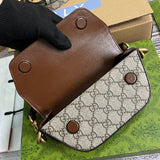 Close-up detail of classic everyday-luxe women's handbag – women's designer-style accessory