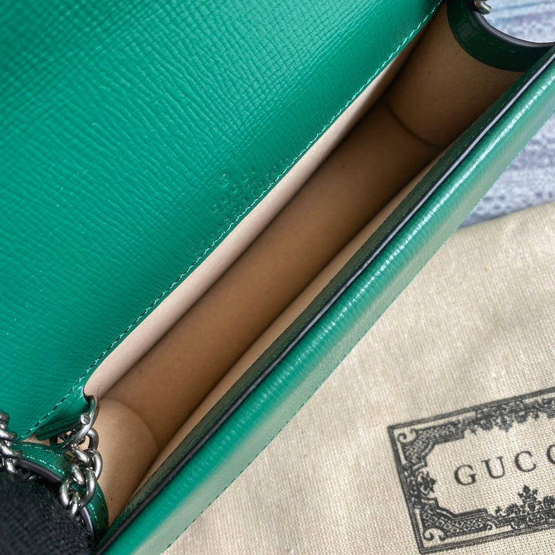 Front view of classic sleek women's handbag – women's statement bag