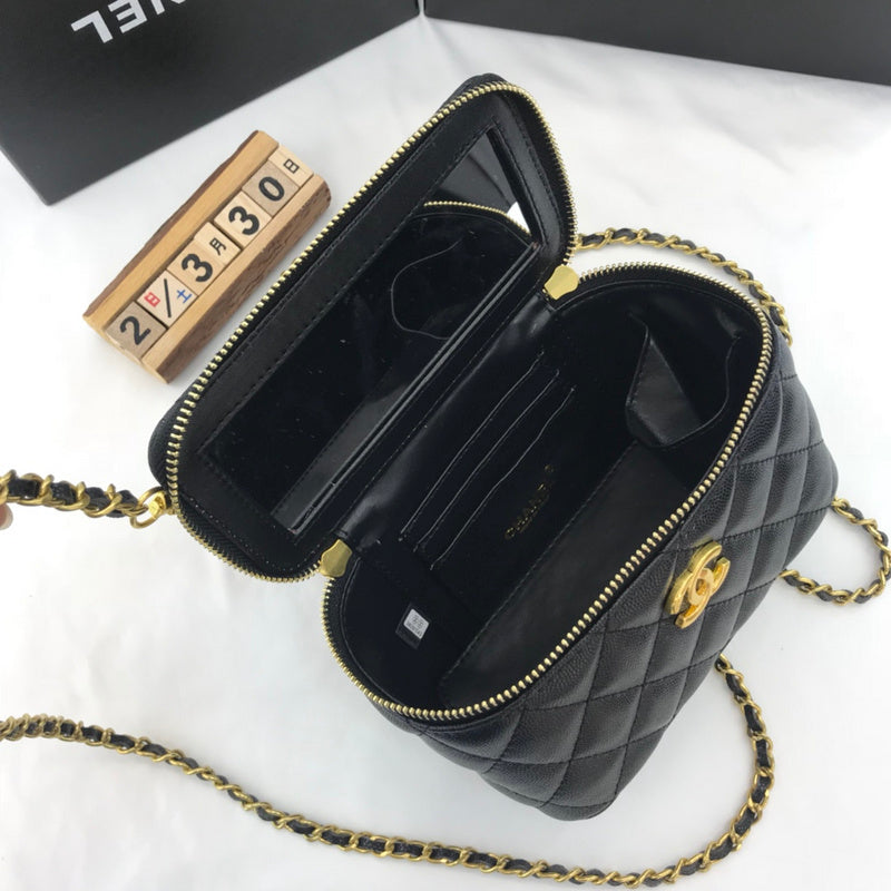  women's handbag, versatile design, view 5