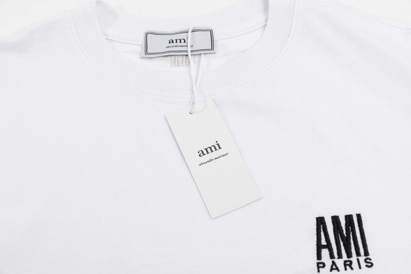 Three-quarter angle view of Amiri luxury piece style No.075