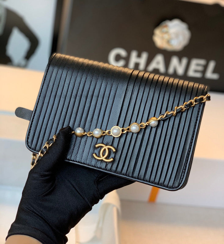  handbag, mid everyday style, image 1