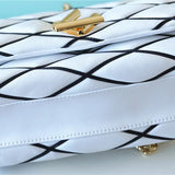  carryall bag interior and compartment view