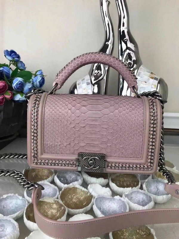  women's handbag, mid design, view 4