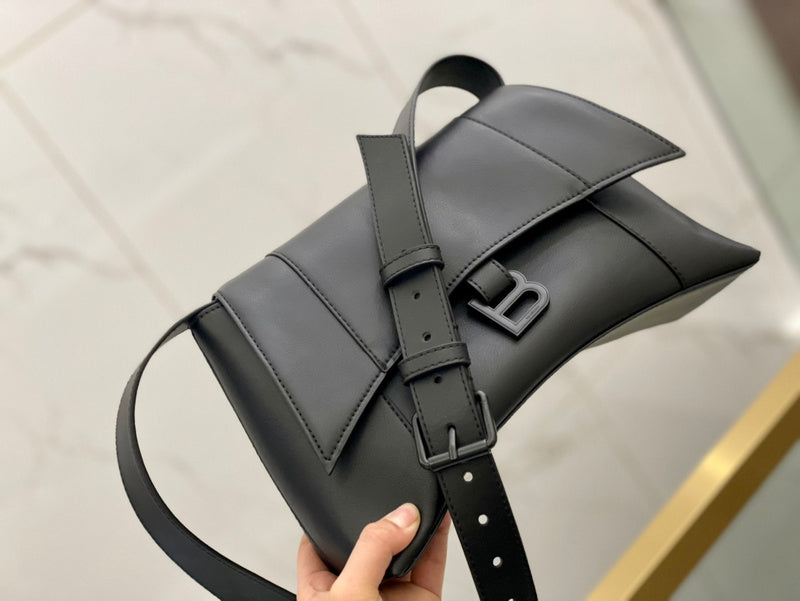 Ziva's Charm handbag – lifestyle view (one versatile size)