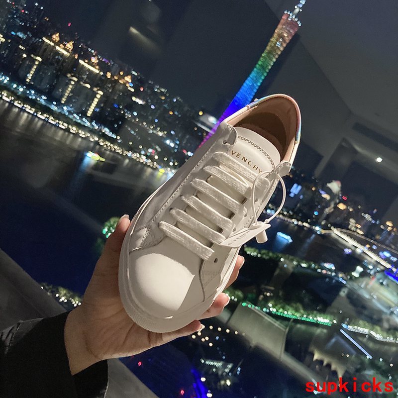 Givenchy White Ankle Boots - Sole Detail View