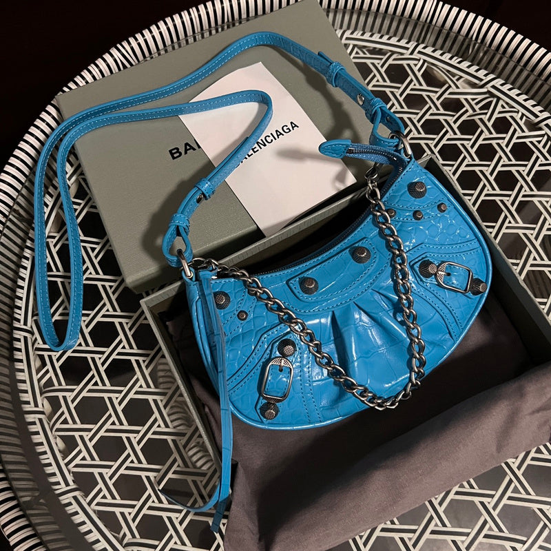 Back view of elevated modern women's handbag – women's luxury accessory