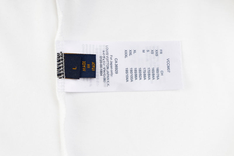 Side profile of Louis Vuitton cotton t-shirt with contemporary cut