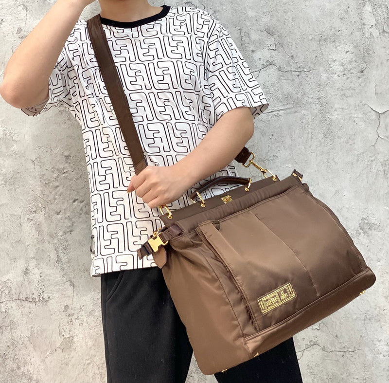 Ziva's Charm handbag – full view (42cm*15cm*30cm)