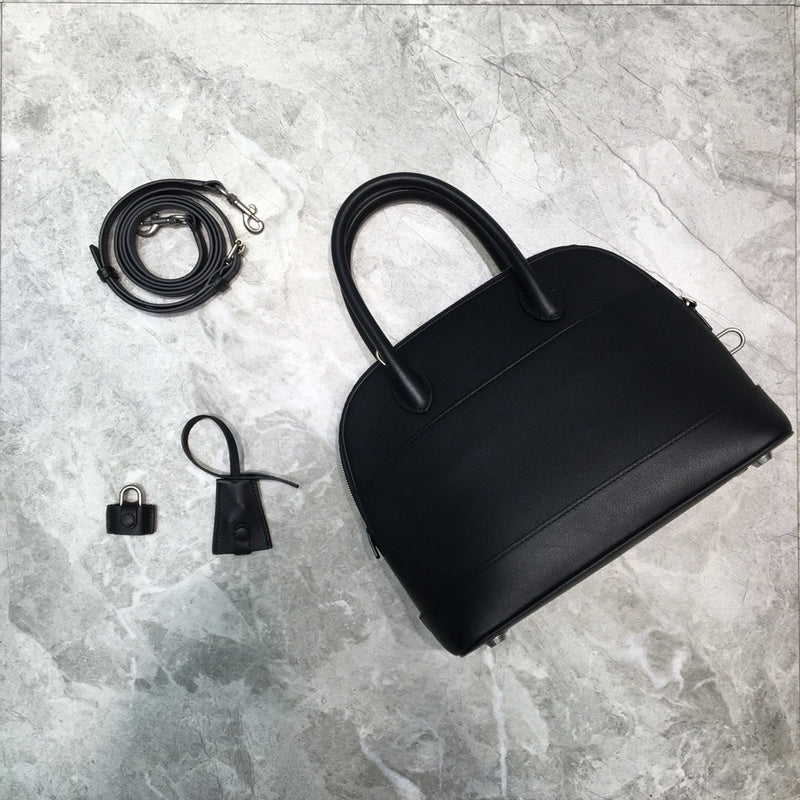 Elegant Faux Leather Handbag - Chic Everyday Appeal | Women's Luxury Handbag #881 - close-up detail shot (image 3) of designer-inspired handbag