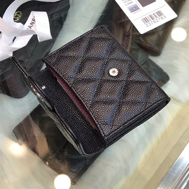 Zivas Charm Elevated Essentials Everyday Handbag (Refined Modern Silhouette) – Angled View
