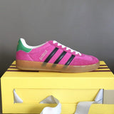 Gucci bold contrast luxury sneakers view 8 minimalist modern build