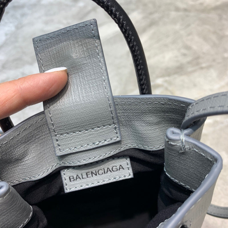 Refined Vegan Leather Handbag - Versatile Everyday Design | Women's Fashion Handbag #195 - alternate angle view (image 8) of designer-inspired handbag