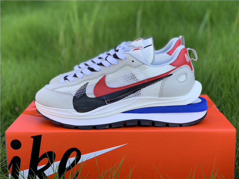 Nike Men's & Women's Iconic Street Trainers — Style 071 side view