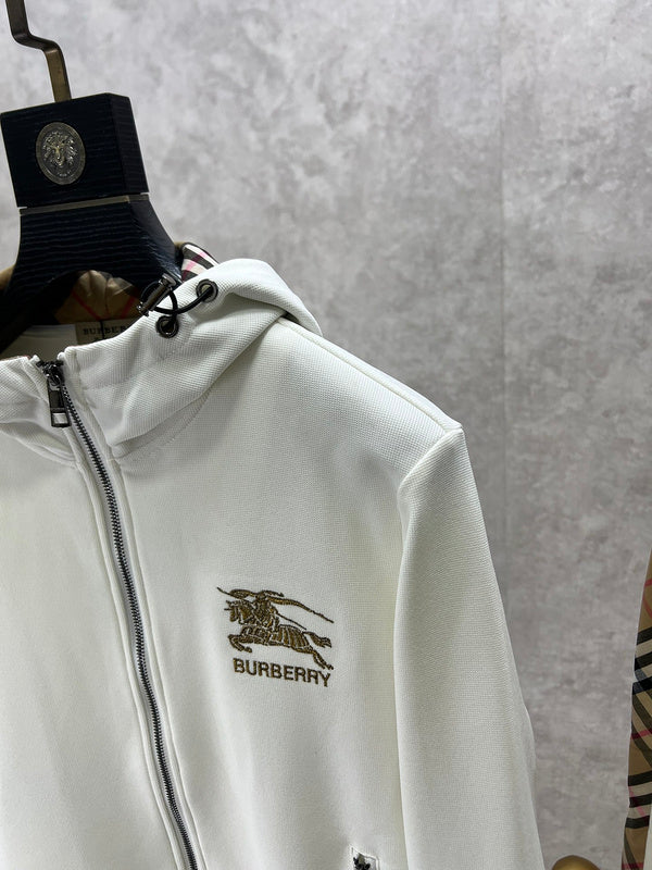 Three-quarter angle view of Burberry luxury piece style No.549