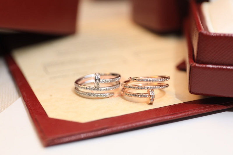 Angled view of Cartier unisex jewelry piece