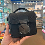  sophisticated tote bag styled with outfit 18