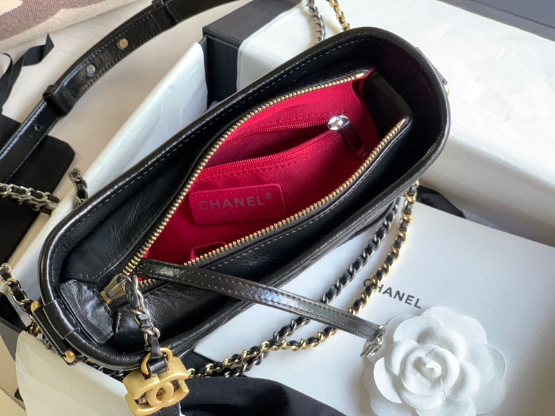  mid purse view 7