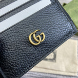 Side profile of modern polished women's handbag – women's statement bag