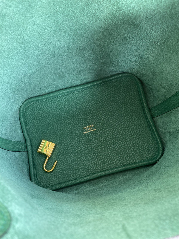 Interior view of sophisticated premium bag