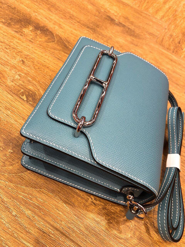 Interior view of timeless premium bag