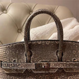  Effortless tote bag carried on shoulder 10