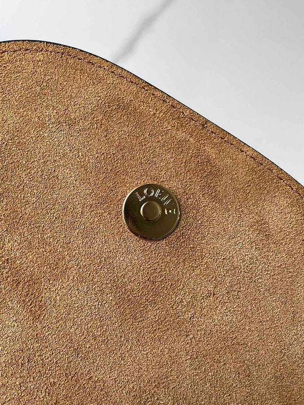 Ziva's Charm handbag – styled view (12.5cm*21cm*9.5cm)