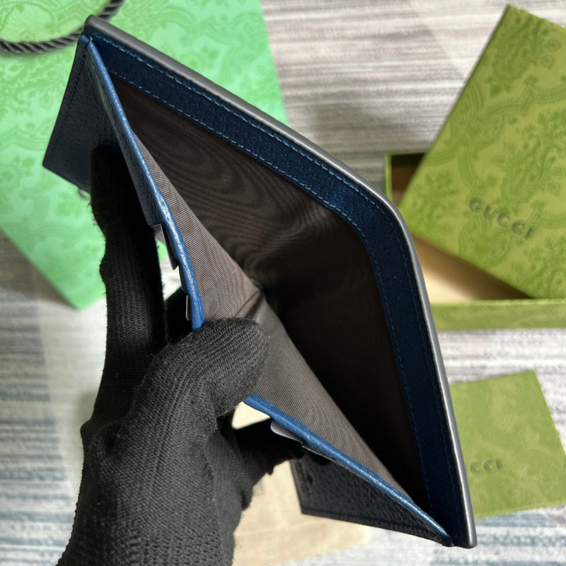 Smart handbag styled for everyday wear