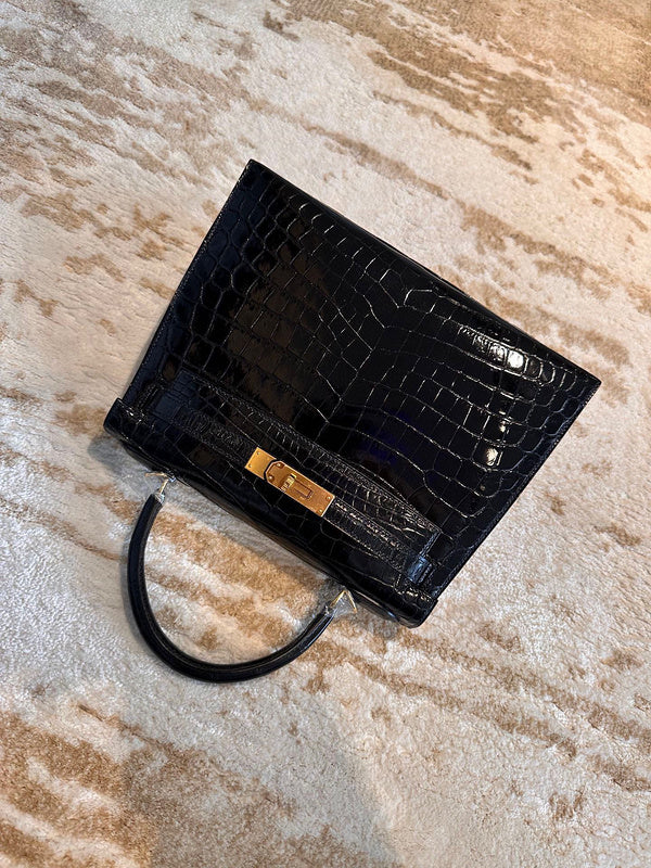  carryall bag interior and compartment view 9