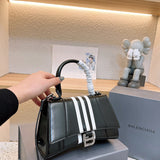 Ziva's Charm handbag – detail view (one versatile size)