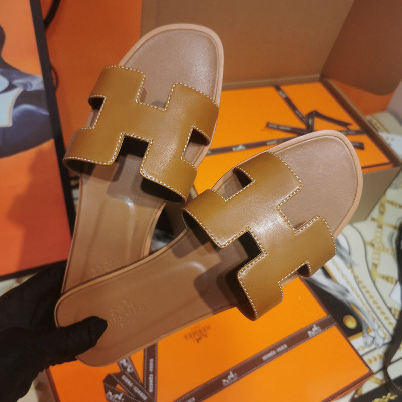Hermes sandals Style 037 - close-up of sleek modern silhouette