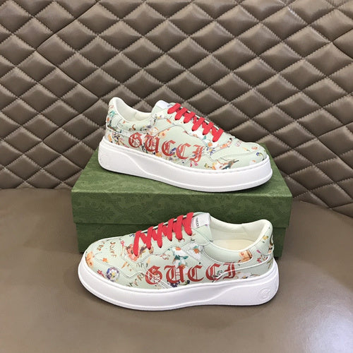Gucci classic monochrome luxury sneakers view 11 cushioned comfort fit