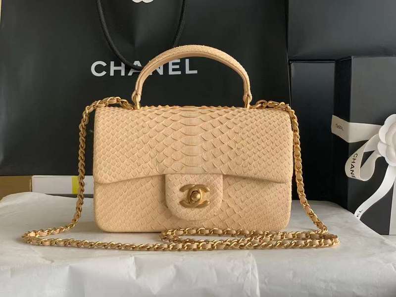 Zivas Charm Modern Minimalist Look Luxury Handbag (Statement-Ready Design) – Front View