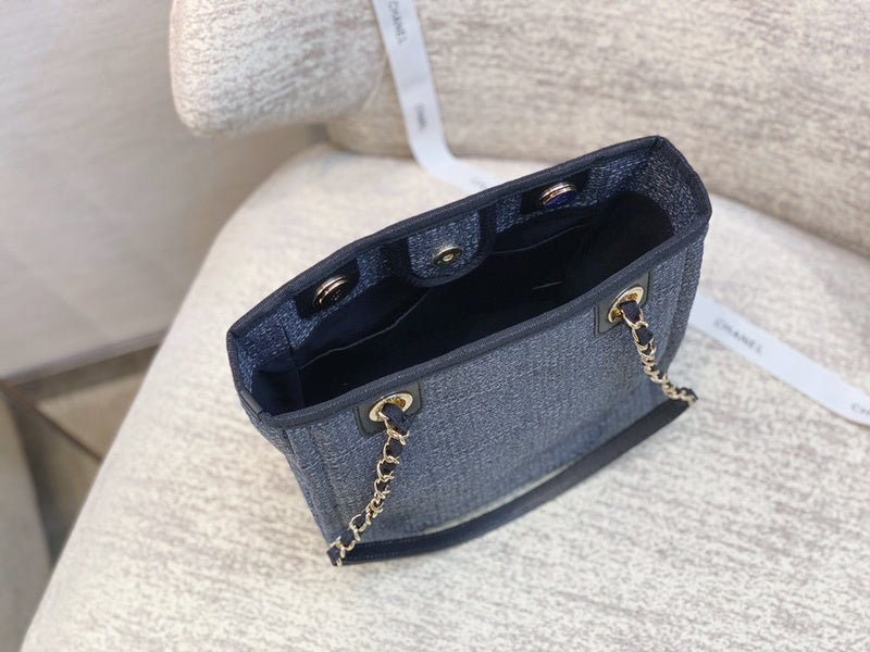  mid purse view 2