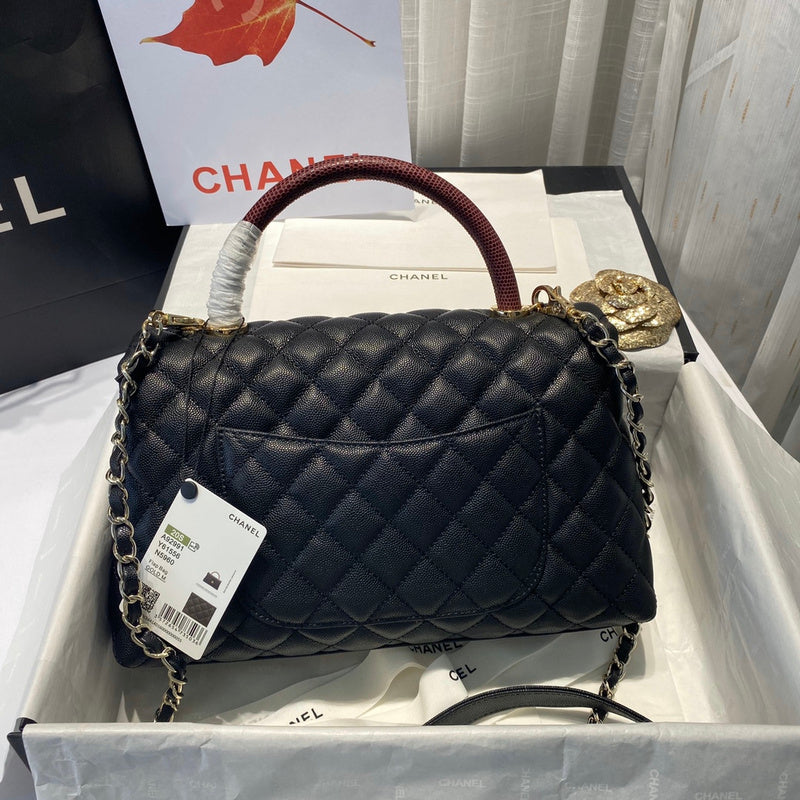  handbag, spacious everyday style, image 3